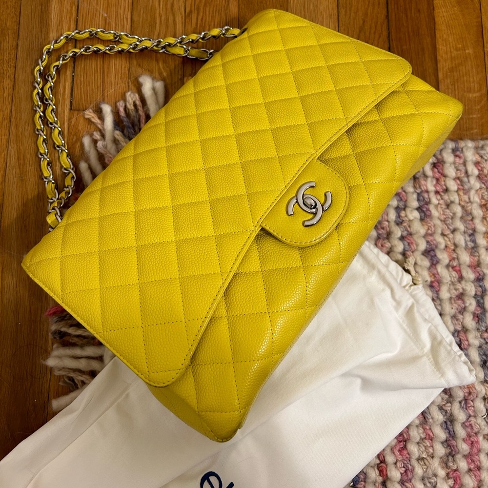 Chanel Jumbo flap caviar yellow silver hardware - Picture 1 of 10